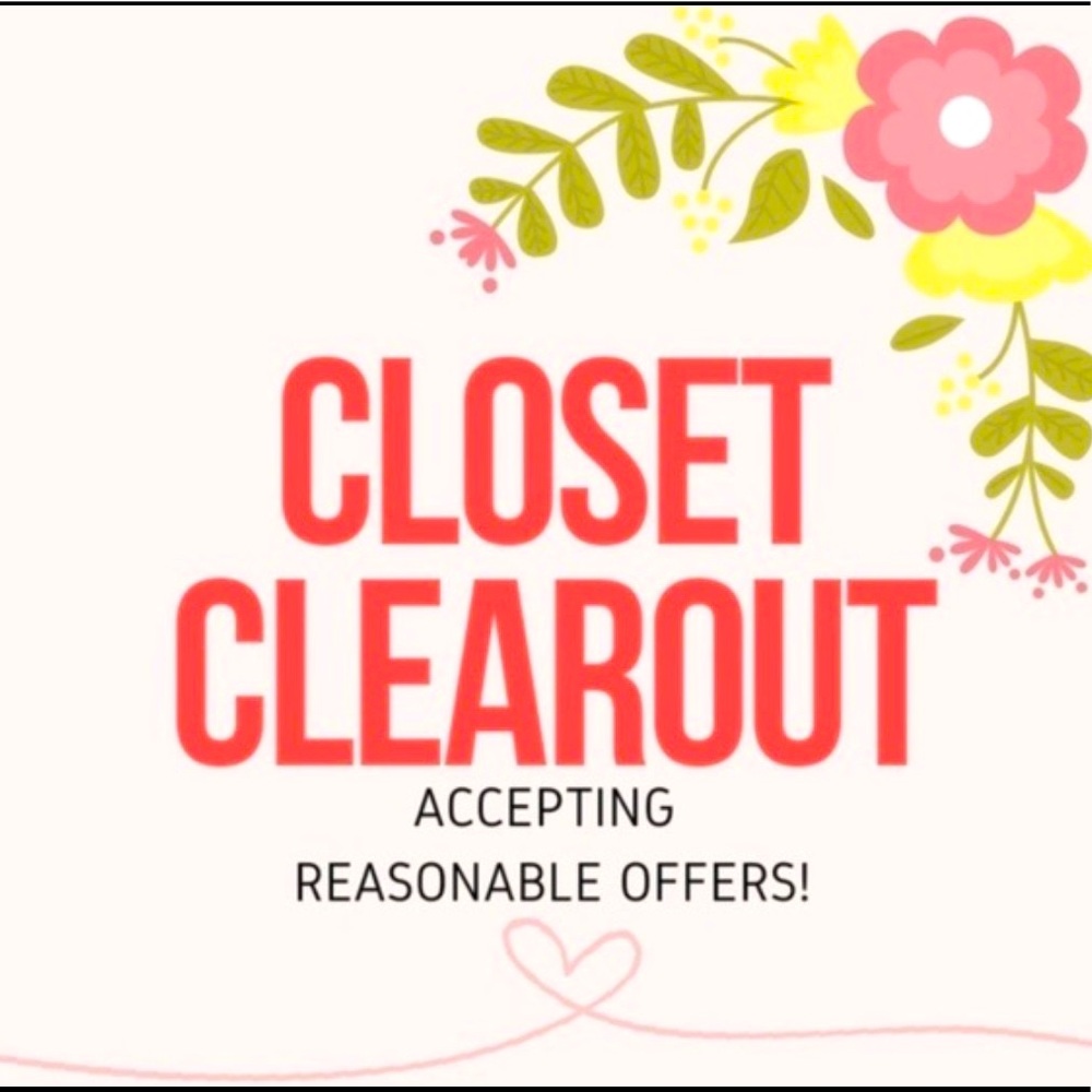 Make an offer and/or bundle for a great deal! 💕